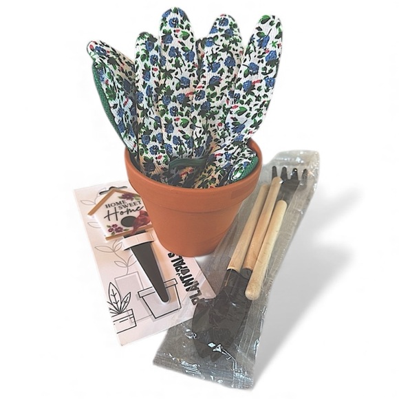 Other - Gardening Bundle (4 Items)